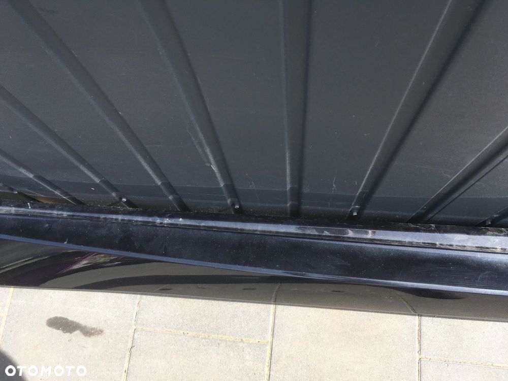 PRAWA LISTWA PROGOWA BMW X5 G05 475 - 13