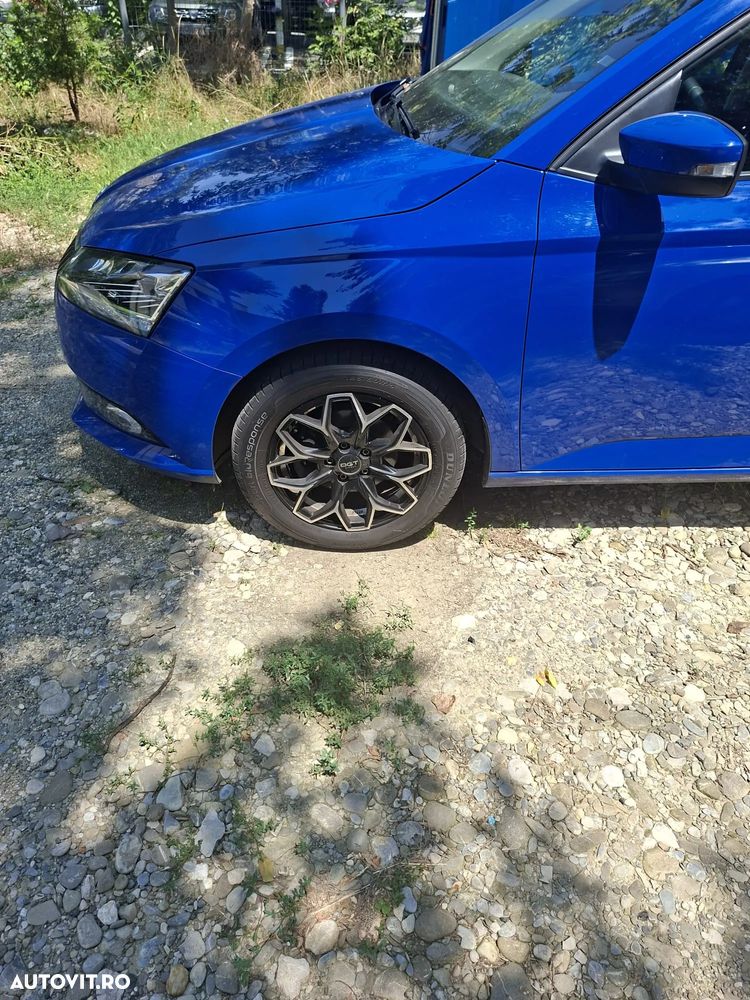 SKODA Fabia 2020 — imagine 4