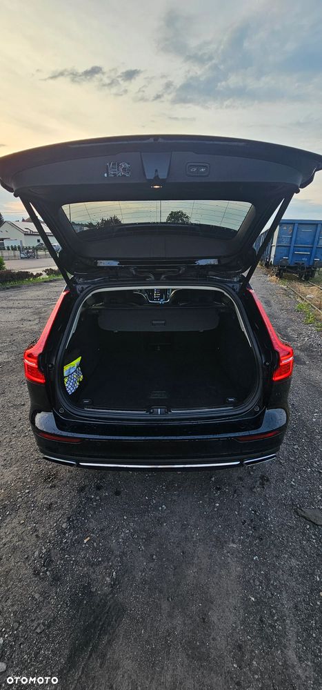Volvo V60 T6 AWD Recharge Geartronic Inscription - 6