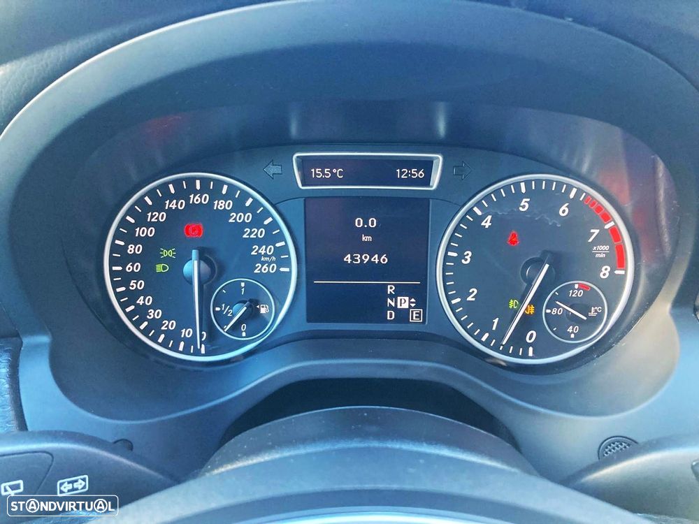 Mercedes-Benz A 200 - 24