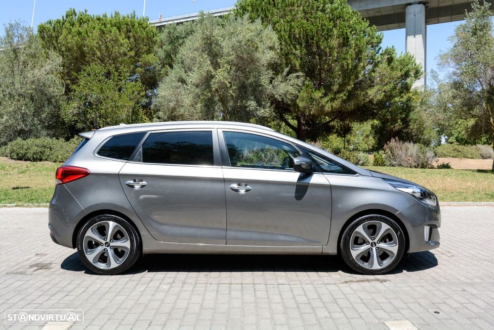 Kia Carens 1.7 CRDi ISG EX - 9