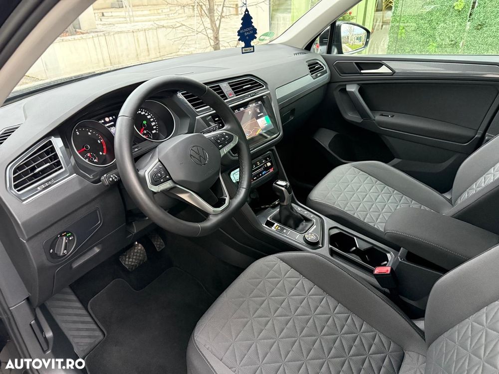 Volkswagen Tiguan - 6