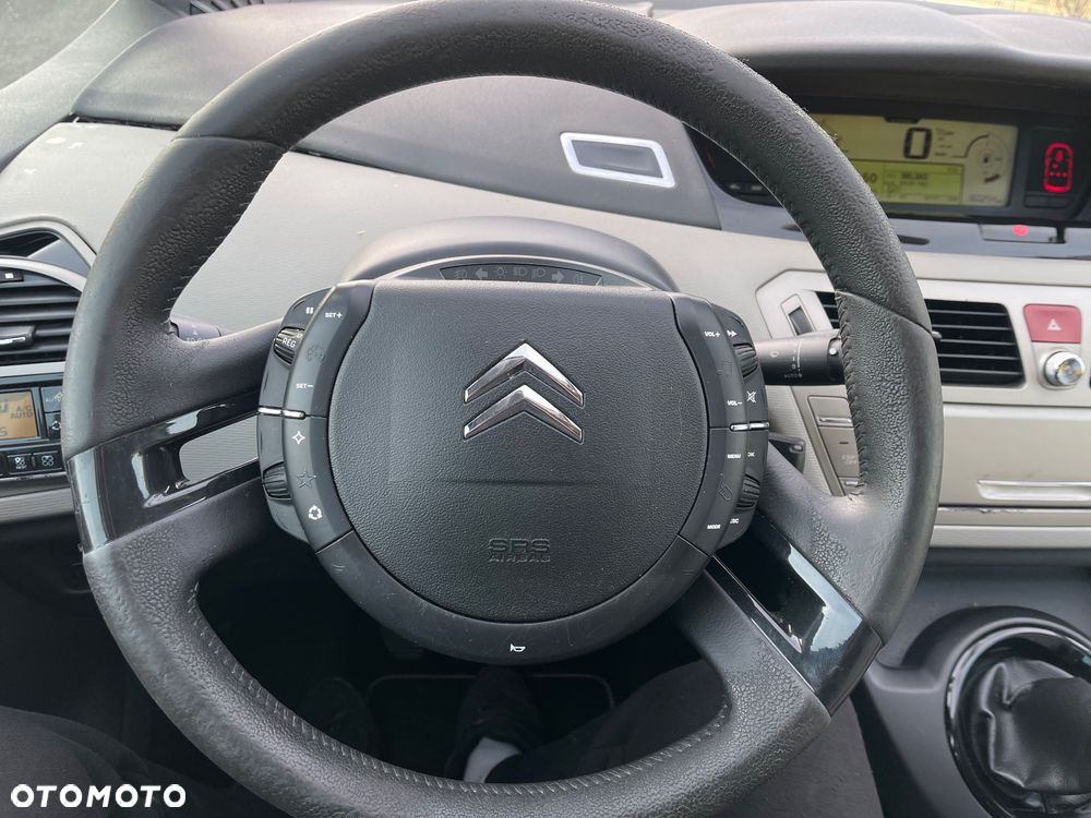Citroën C4 Picasso 1.6 HDi FAP Confort - 14