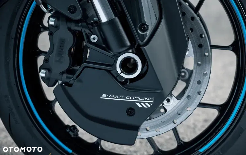 CFMoto 675NK - 4