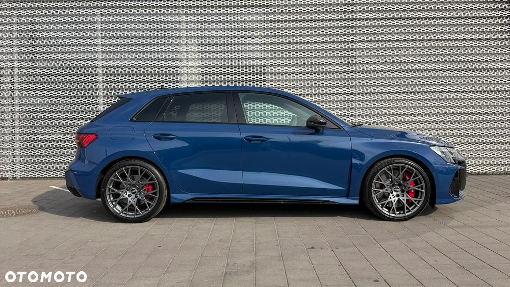 Audi RS3 Sportback - 3