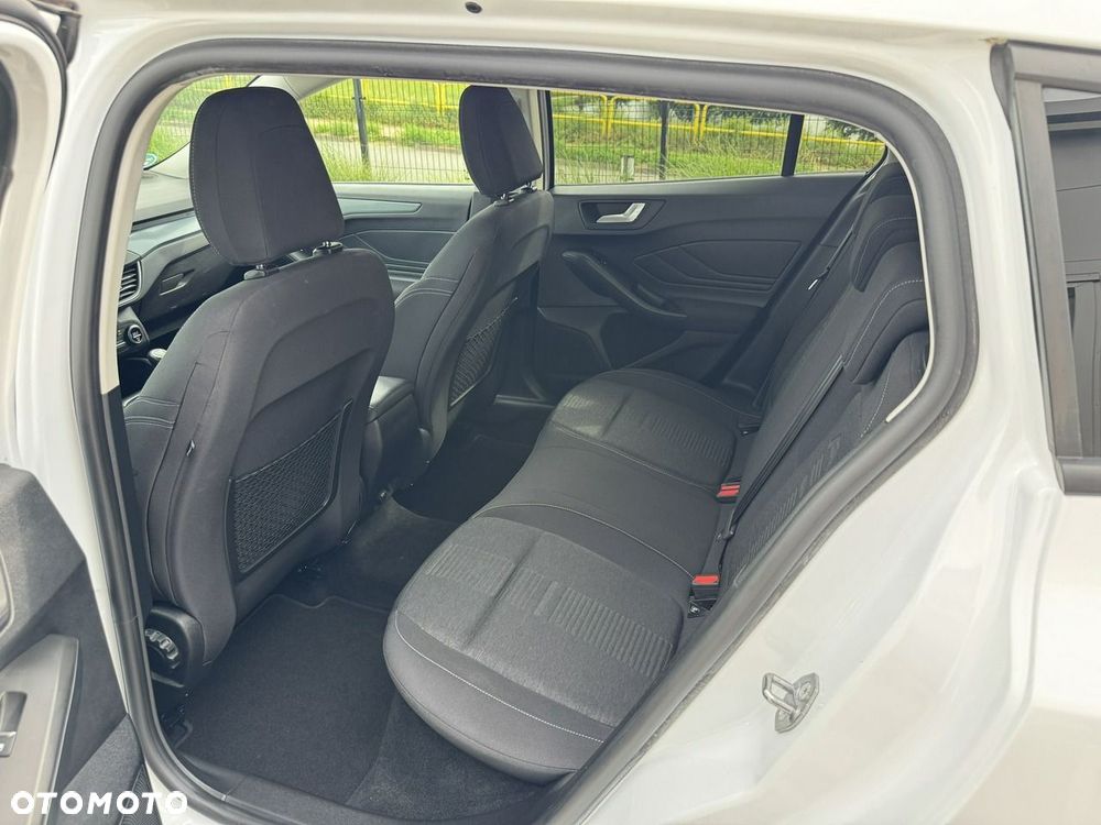 Ford Focus - 15