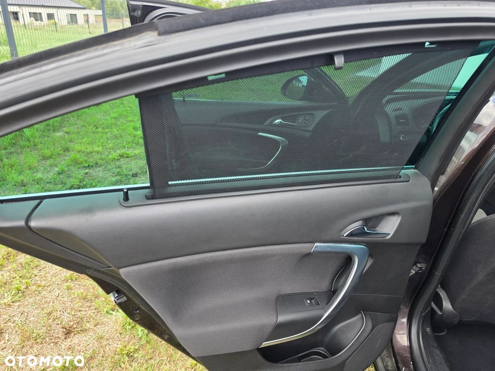 Opel Insignia 1.6 T Cosmo EU6 - 14