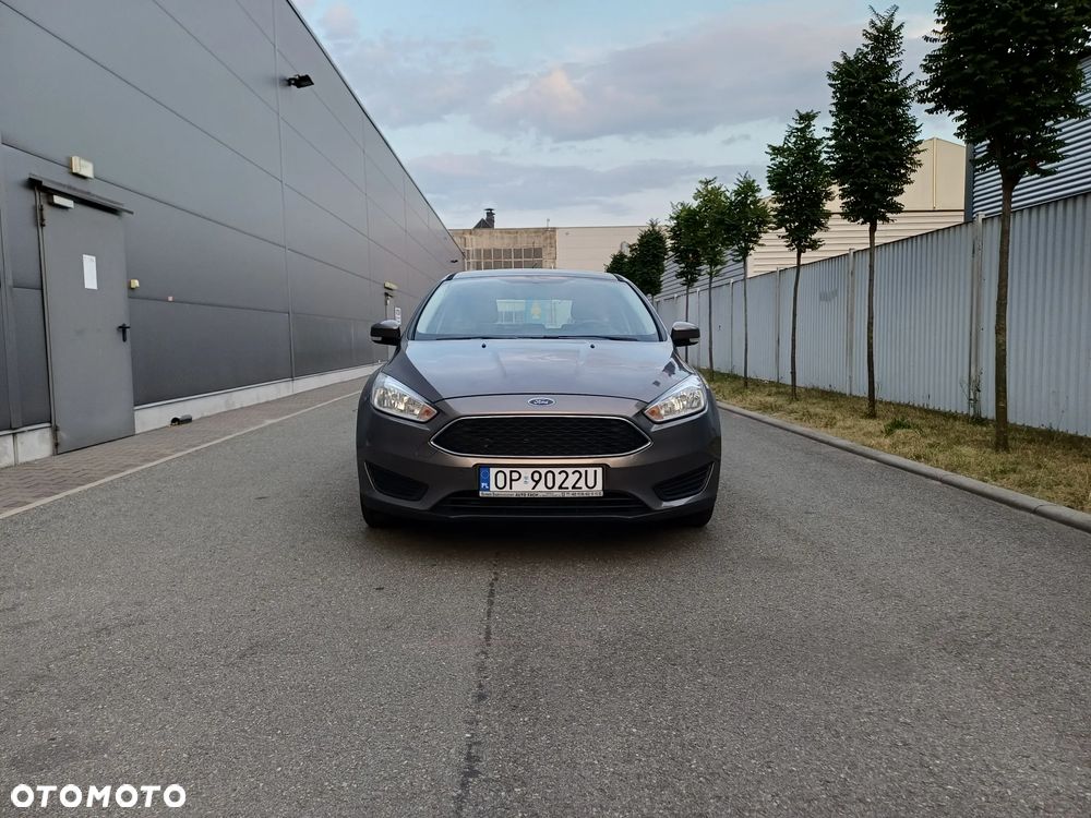 Ford Focus 1.6 Trend - 6