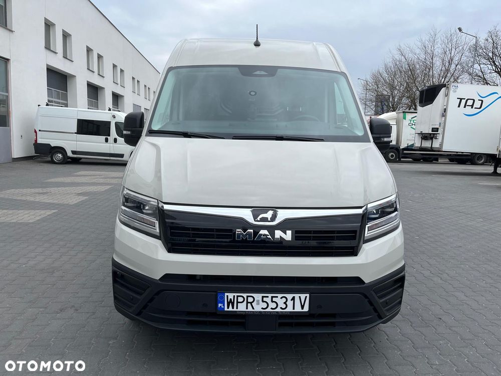 MAN TGE 3.180 4X2F SB - 9