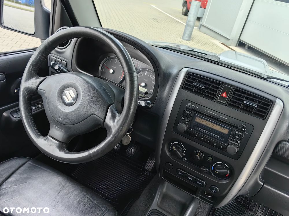 Suzuki Jimny 1.5 DDiS Club - 11