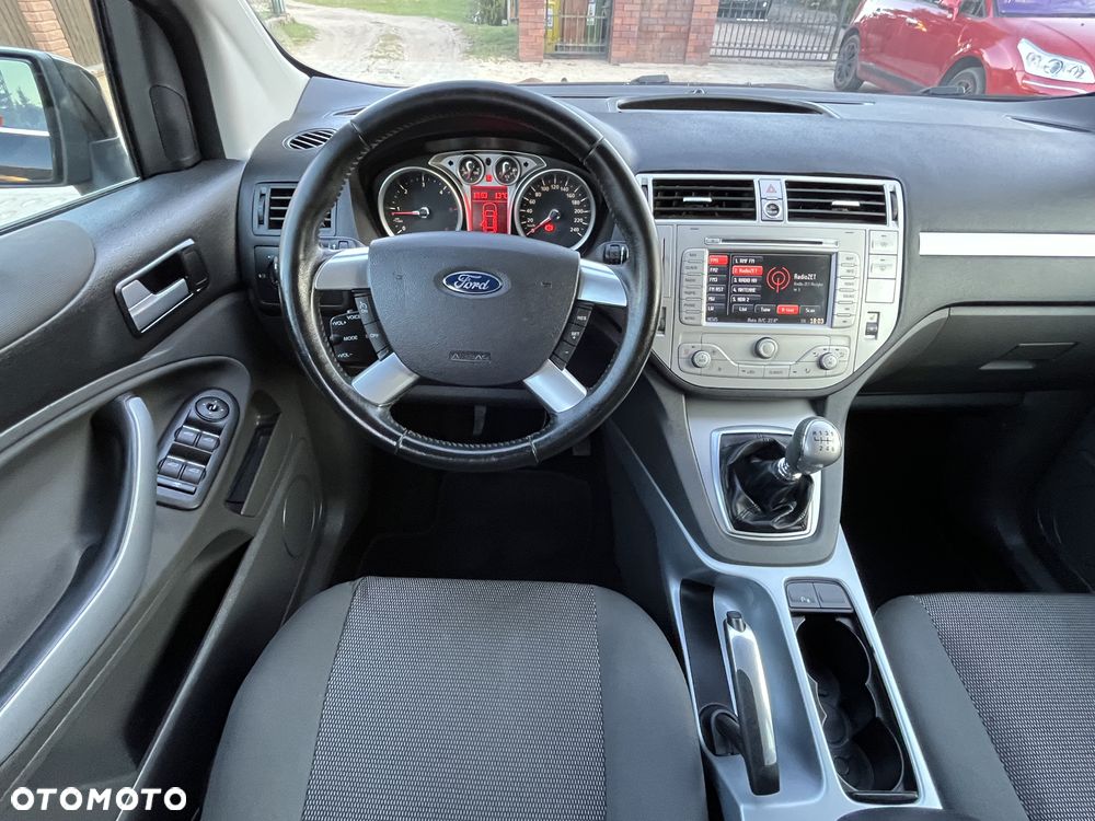 Ford Kuga 2.0 TDCi 2x4 Champions Edition - 20
