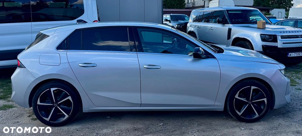 Opel Astra 1.2 T Elegance S&S - 16