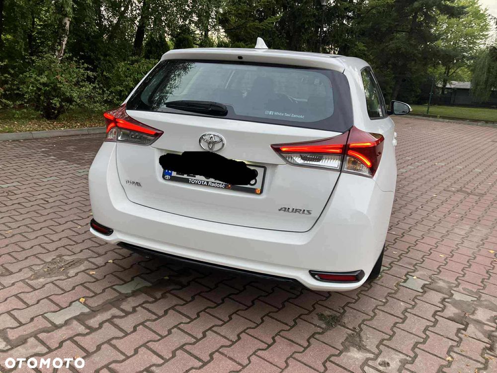 Toyota Auris 1.6 Active - 3
