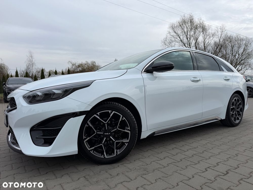 Kia ProCeed 1.5 T-GDI DCT7 OPF GT LINE - 3