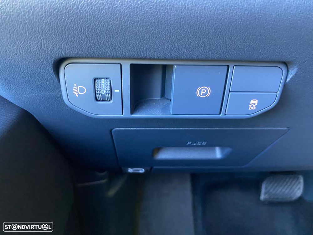 Kia PV5 71.2 kWh L2H1 + V2L - 8