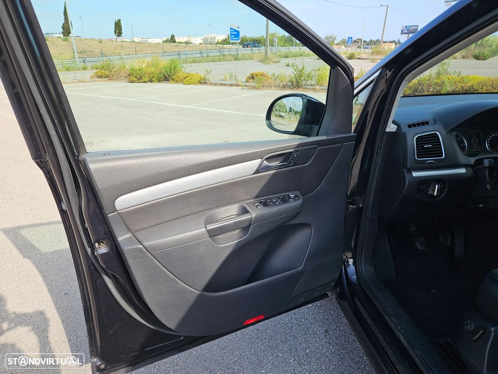 VW Sharan - 12