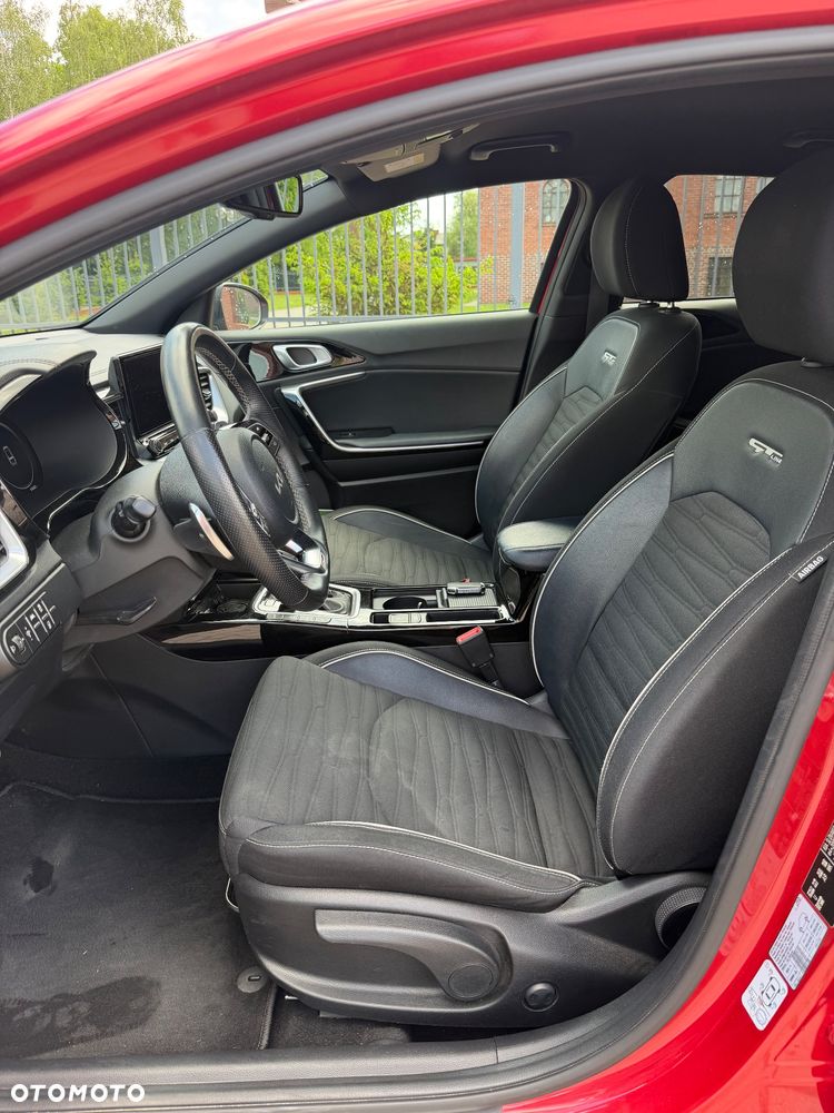 Kia ProCeed 1.5 T-GDI GT Line DCT - 14