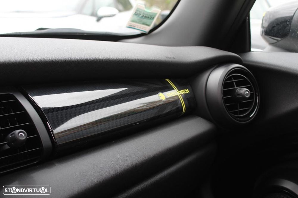 MINI 3 Portas Cooper SE Essential - 44