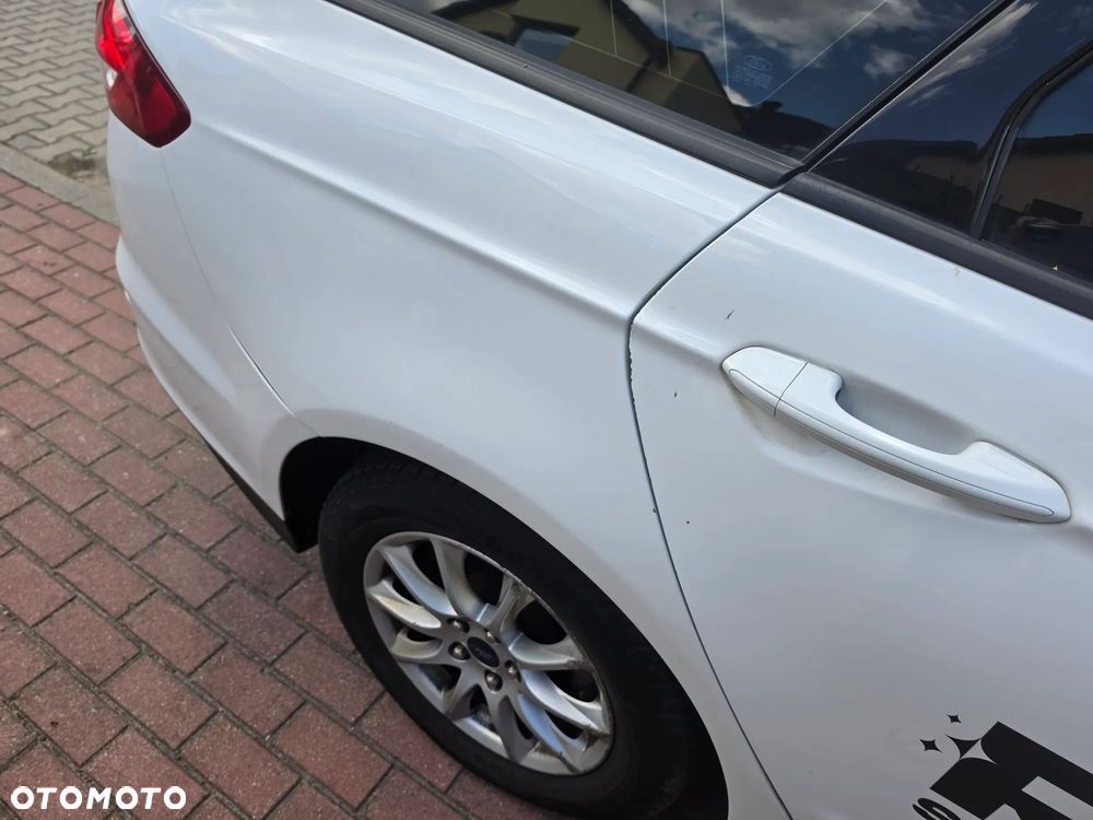 Ford Mondeo 2.0 TDCi Trend PowerShift - 7