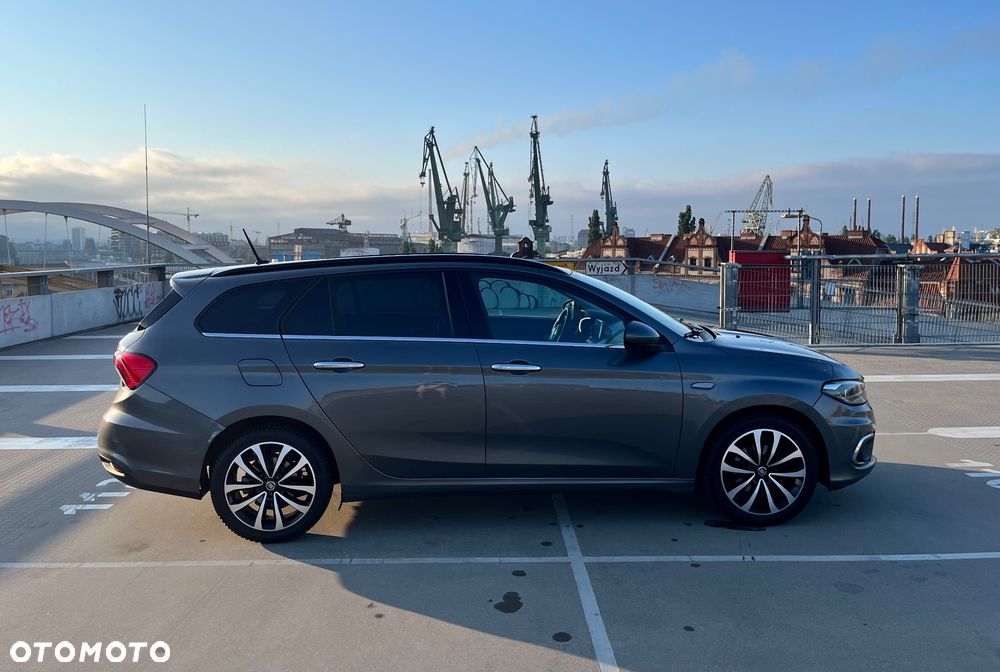 Fiat Tipo 1.6 MultiJet Lounge - 30