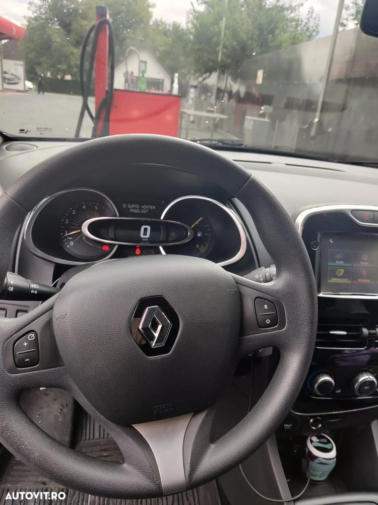 Renault Clio (Energy) dCi 90 Bose Edition - 17