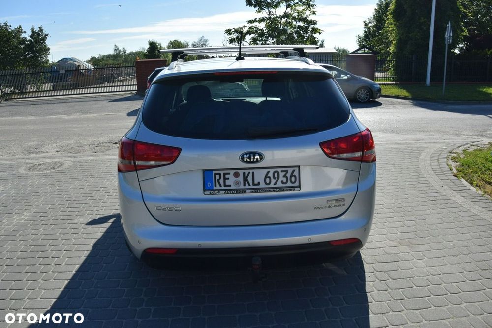 Kia Ceed 1.6 CRDi S - 12