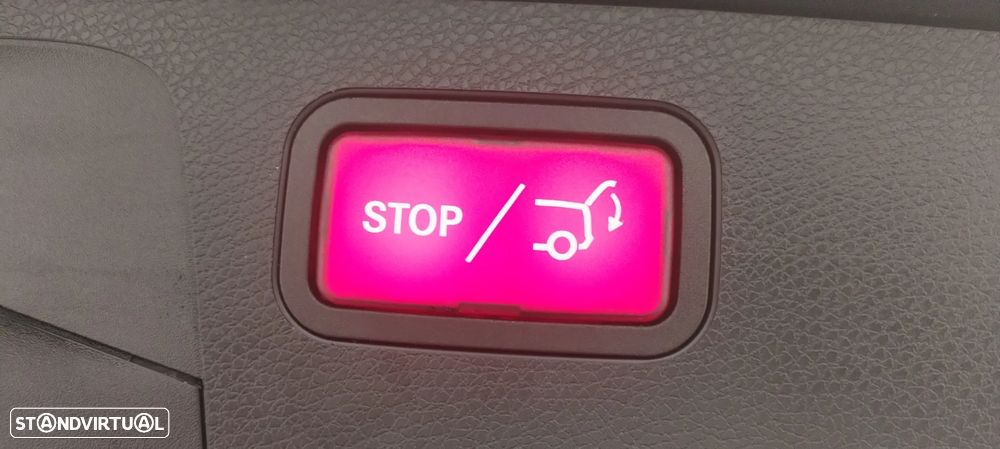 Mercedes-Benz E 300 de Avantgarde - 31