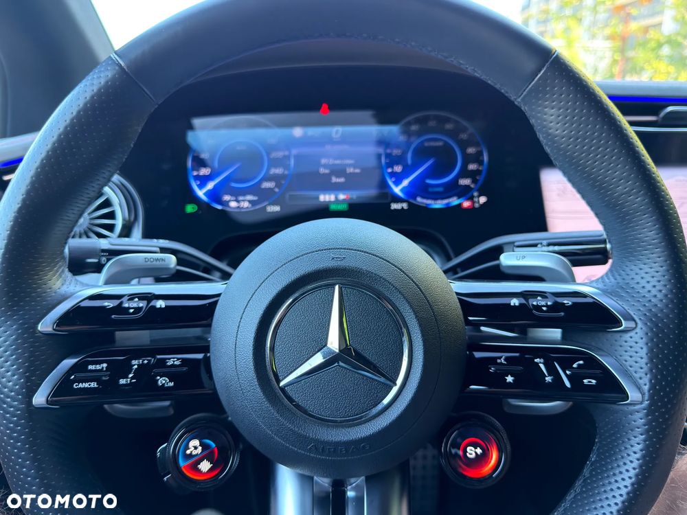 Mercedes-Benz EQE AMG 43 90.5kWh 4-Matic - 14