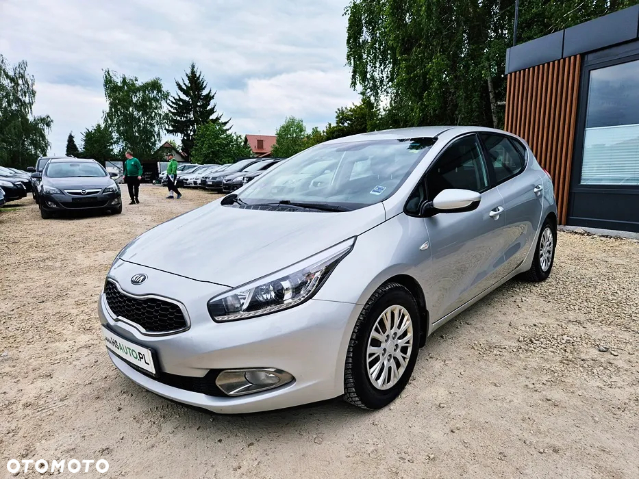 Kia Ceed Cee'd 1.4 XL - 29