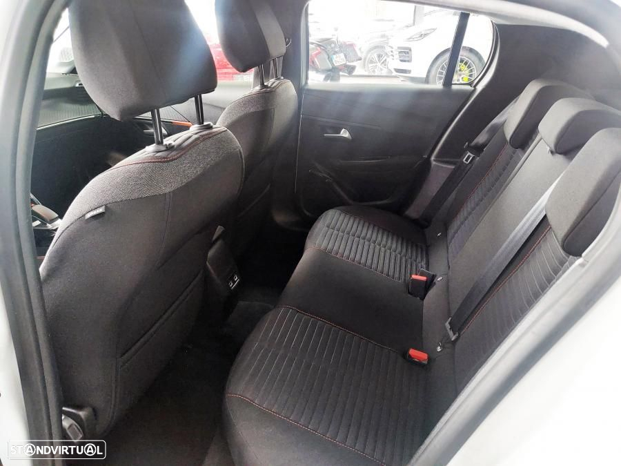 Peugeot e-208 50 kWh Active - 12