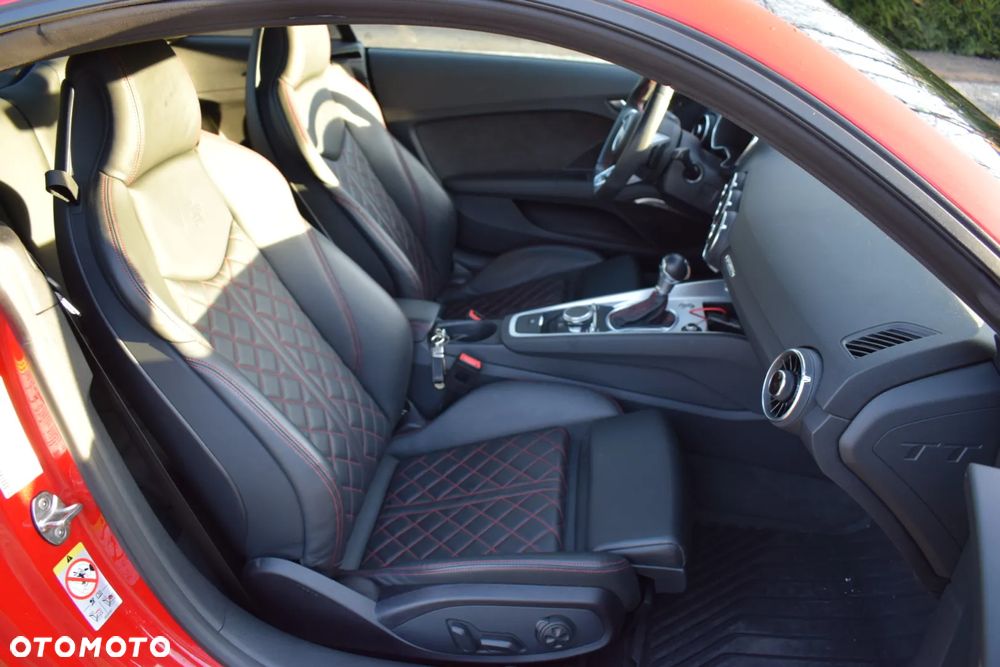 Audi TT Coupé 45 TFSI quattro S tronic - 6