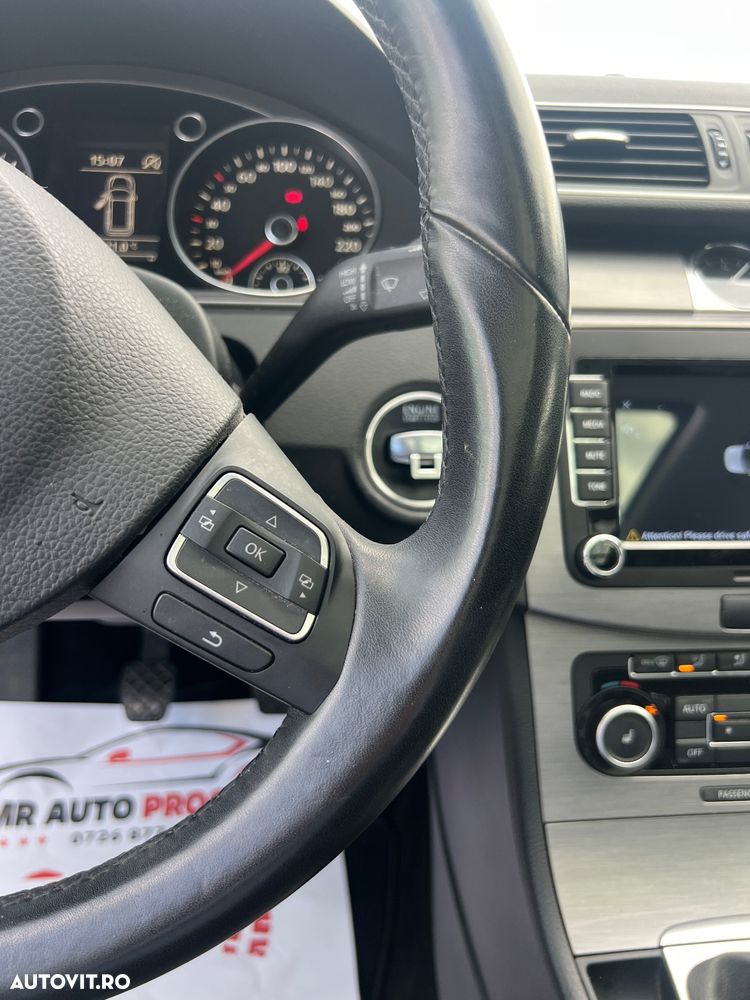 Volkswagen Passat Variant 1.6 TDI BlueMotion - 26