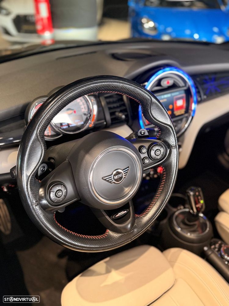 MINI Cabrio Cooper S Auto Desportiva - 23