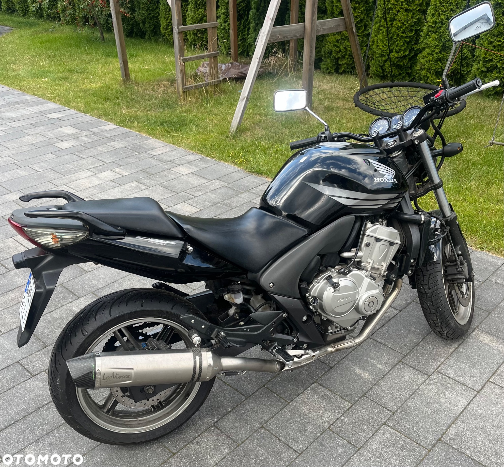 Honda CBF - 4