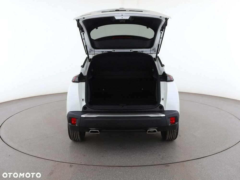 Peugeot 2008 PureTech 130 EAT8 Allure - 20