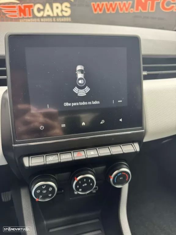 Renault Clio - 18