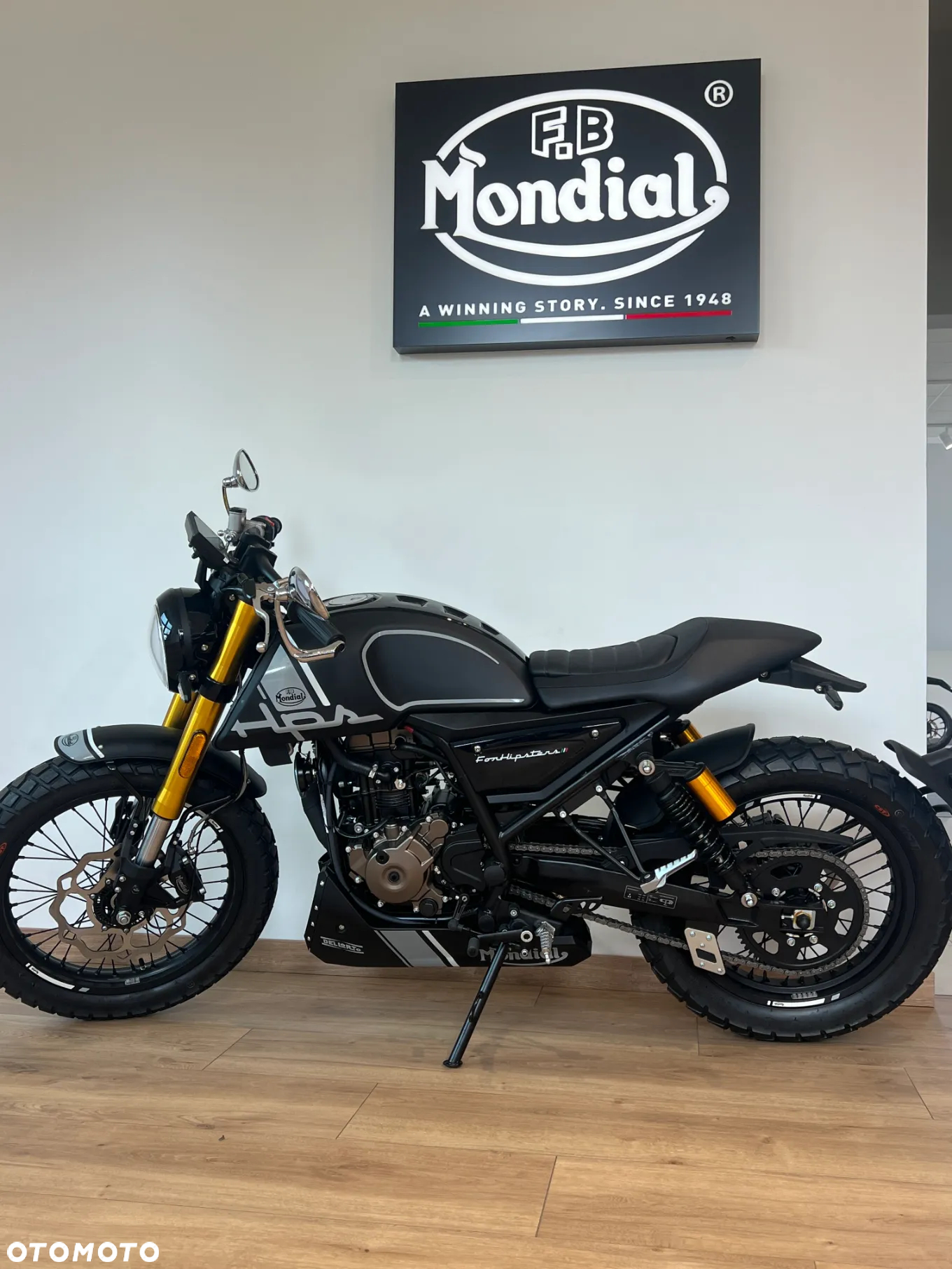 Mondial HPS 125 - 5