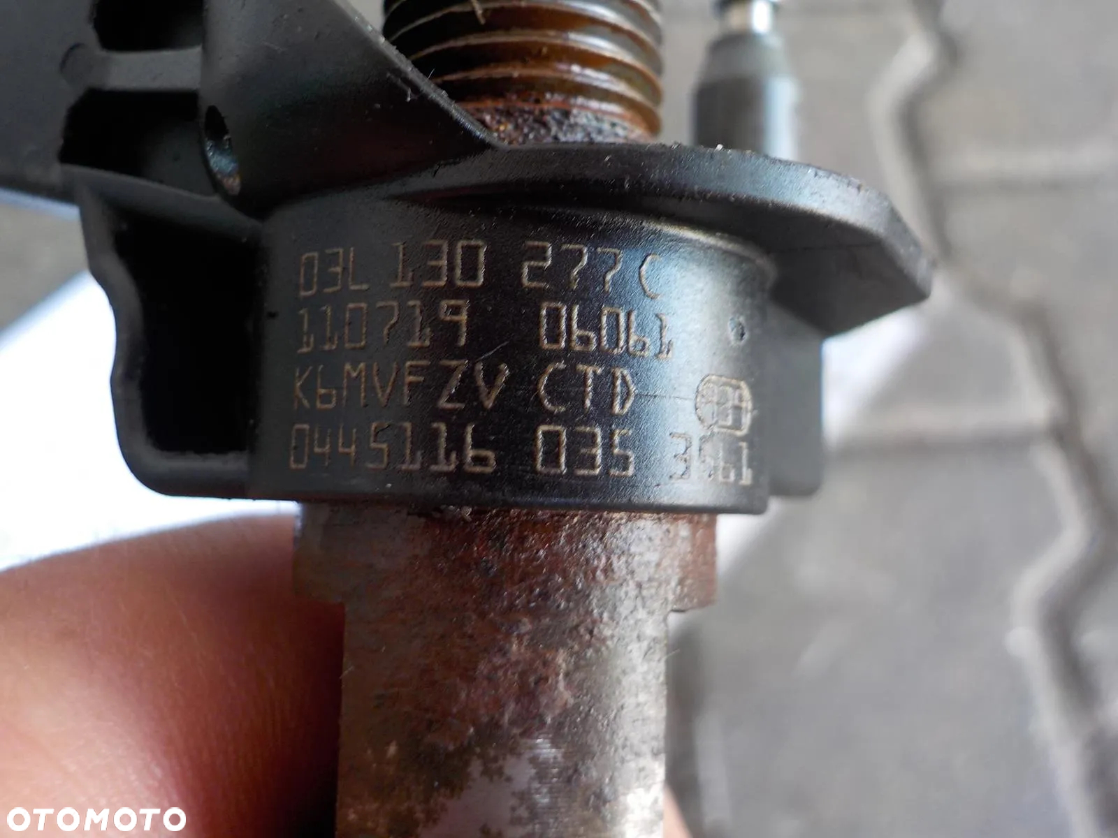 VW T5 T6 2.0 TDI WTRYSK WTRYSKI WTRYSKIWACZ SPRAWDZONE 03L130277C - 3