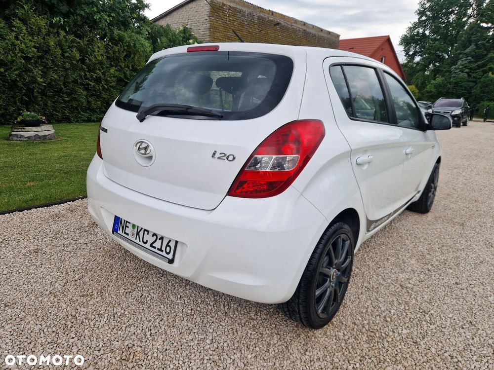 Hyundai i20 1.2 Edition Plus - 16