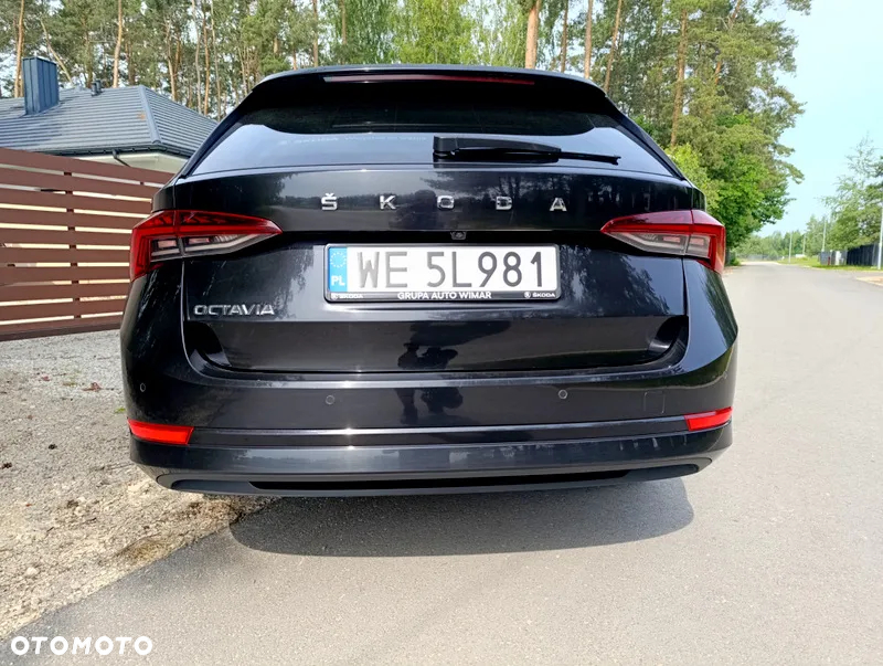 Skoda Octavia 2.0 TDI Ambition DSG - 11