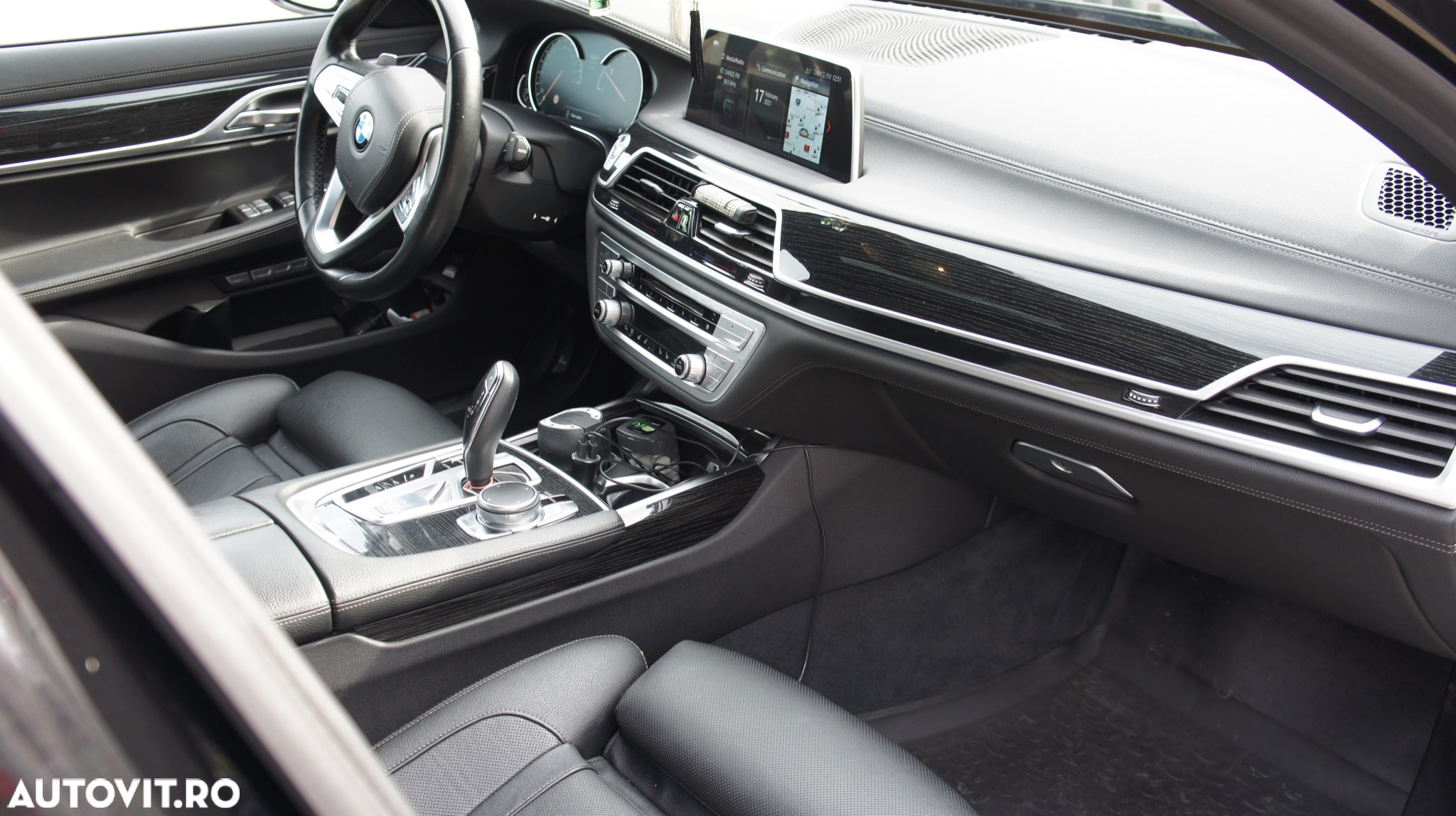 BMW Seria 7 740Ld xDrive - 12