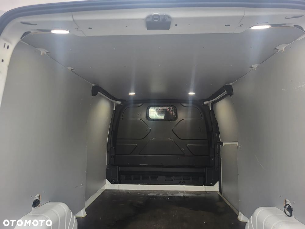 Ford Transit Custom - 24