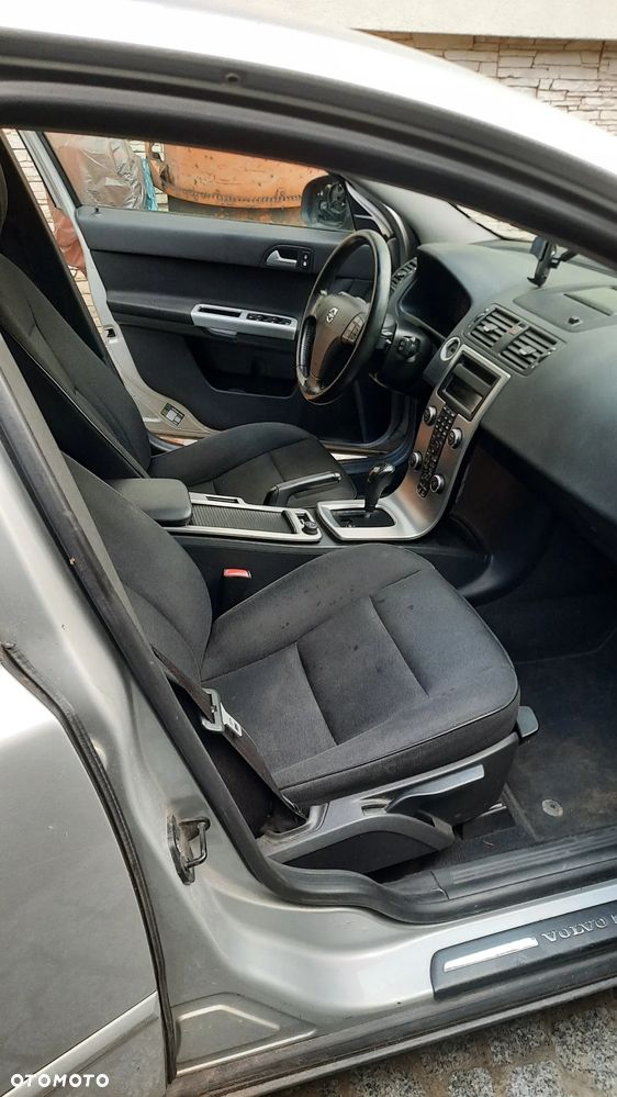 Volvo V50 2009 photo 2