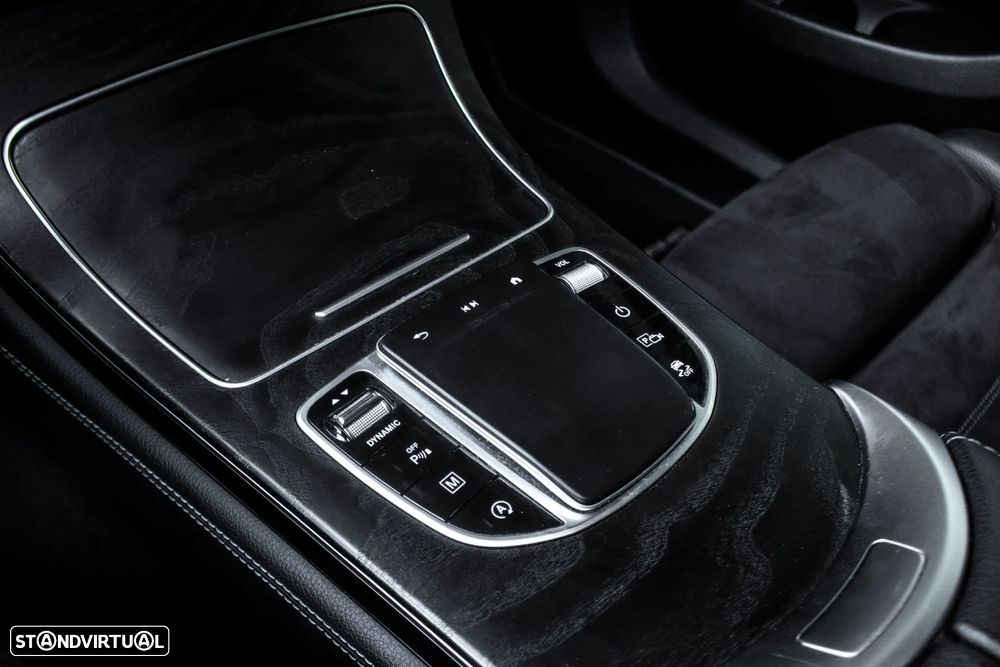 Mercedes-Benz GLC 300 d 4Matic 9G-TRONIC AMG Line - 19
