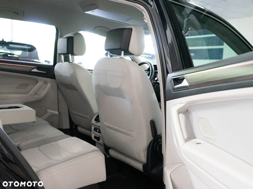 Volkswagen Tiguan 2.0 TDI SCR Elegance DSG - 38