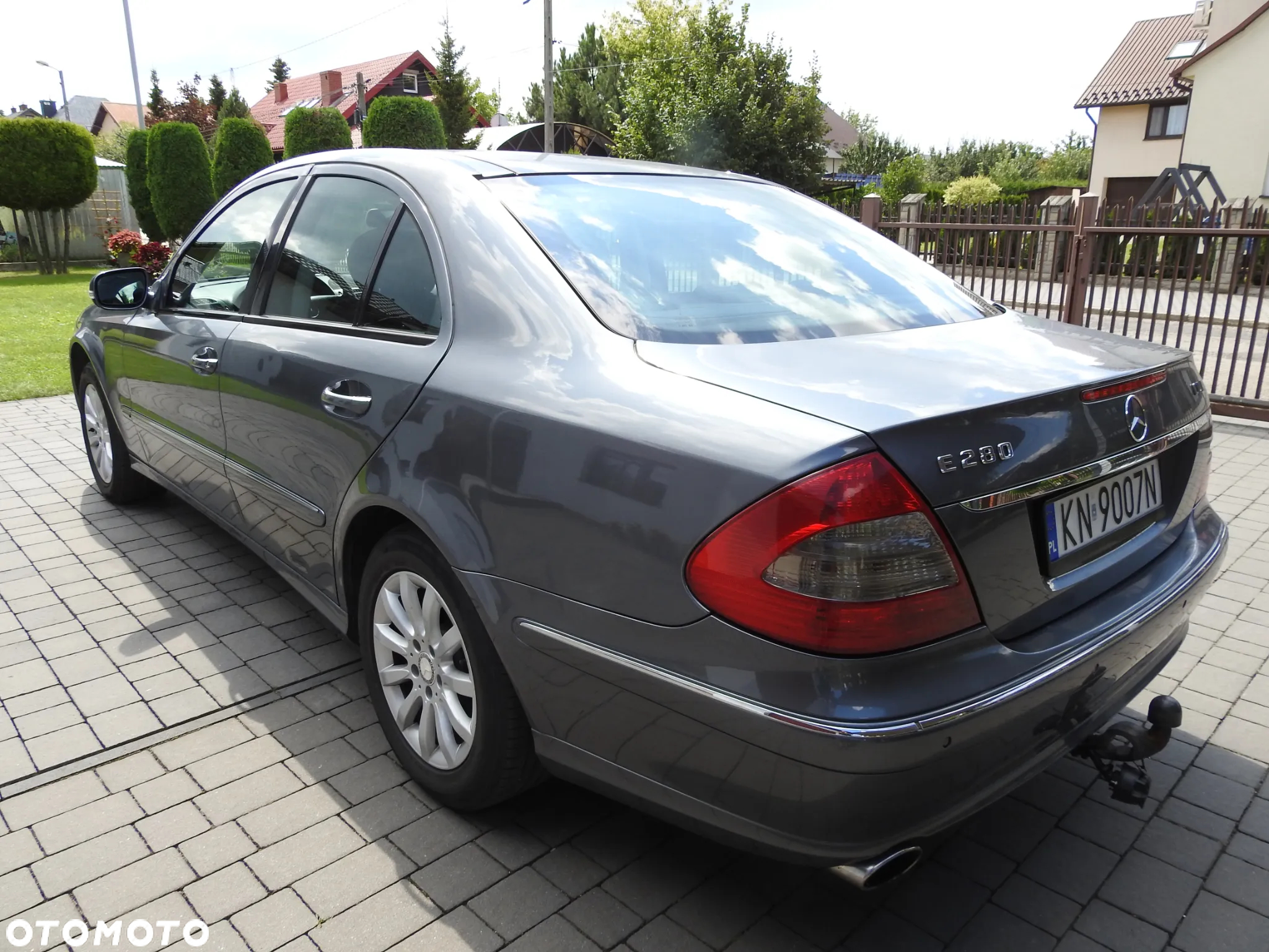 Mercedes-Benz Klasa E - 12