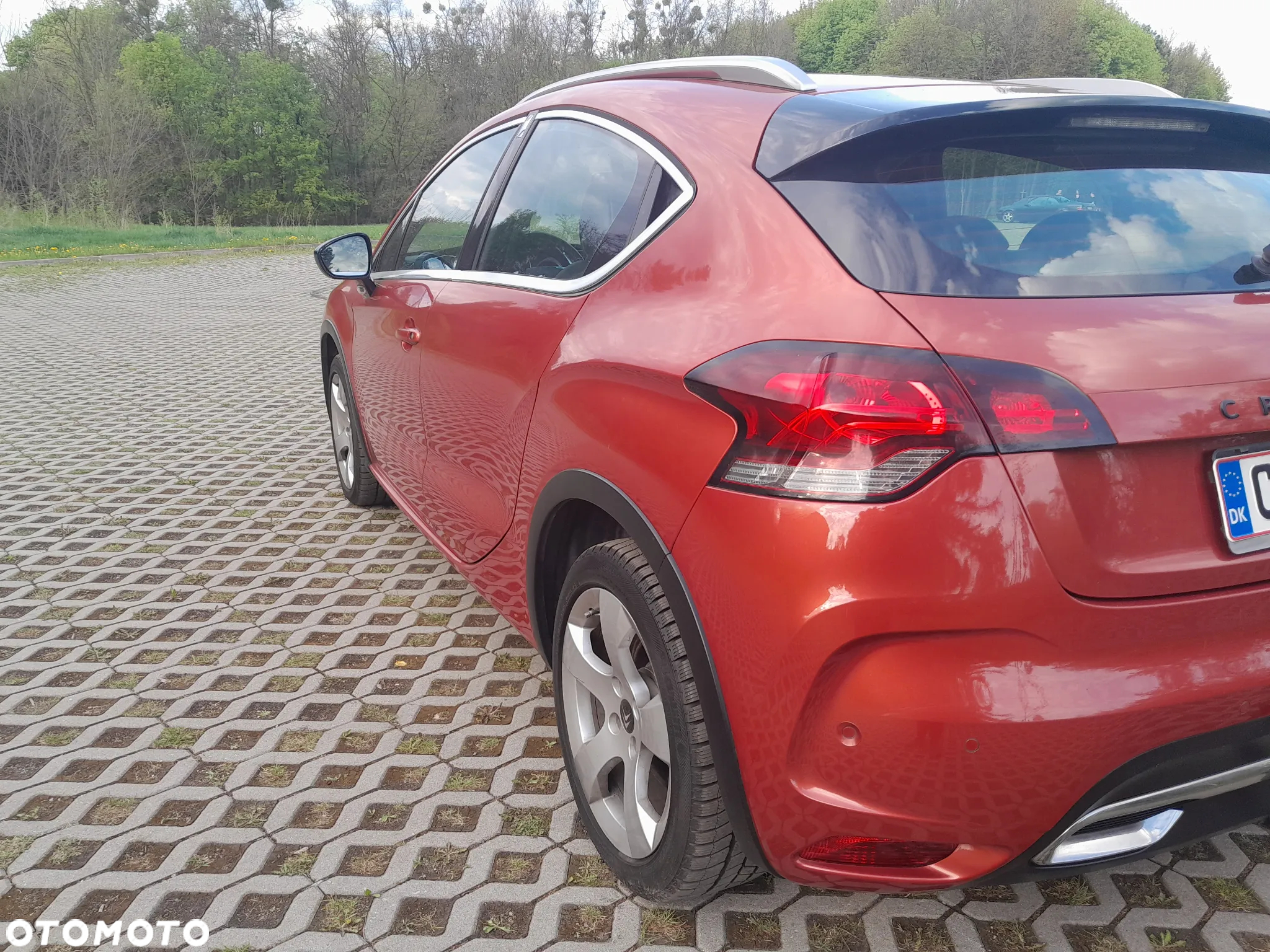 Citroën DS4 1.6 e-HDi SoChic MCP - 36