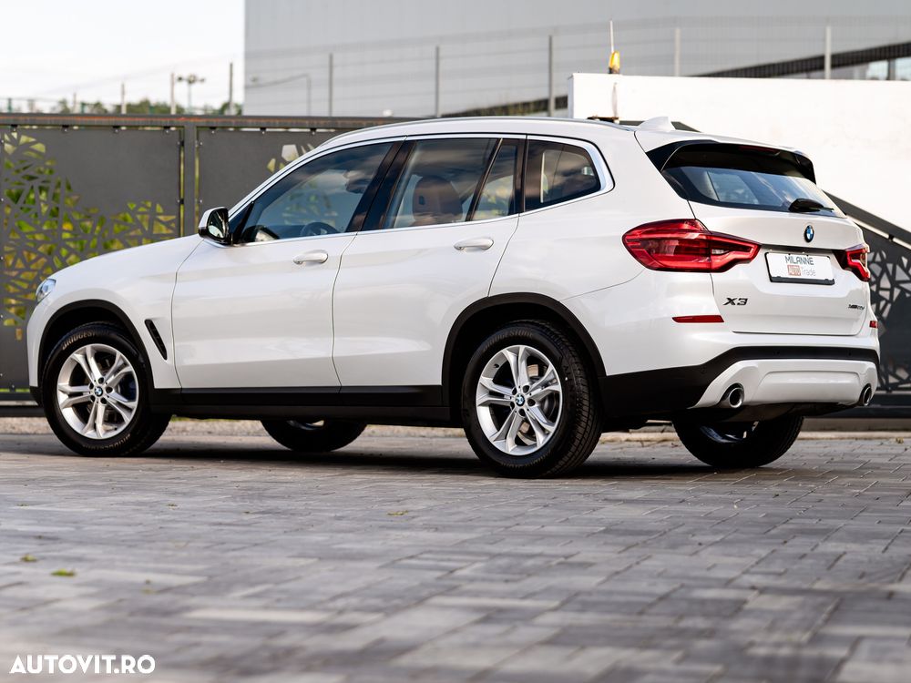 BMW X3 xDrive20d AT Luxury Line - 26