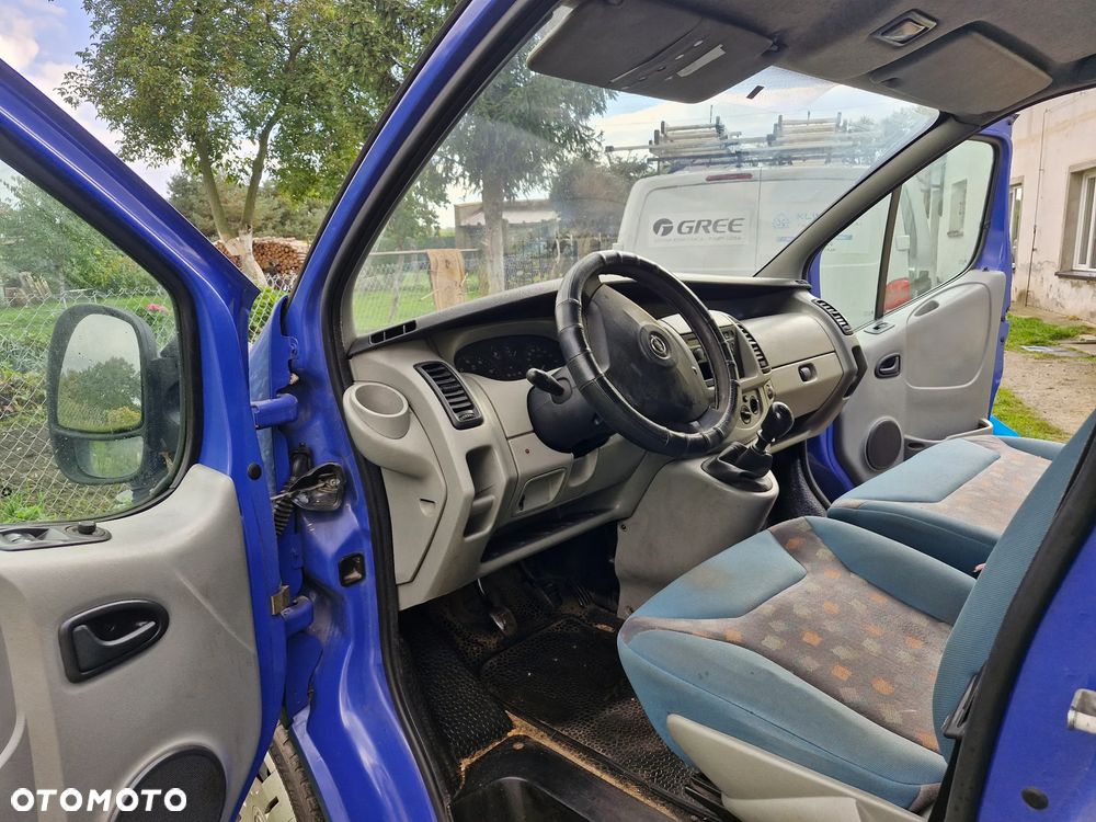 Opel Vivaro - 4