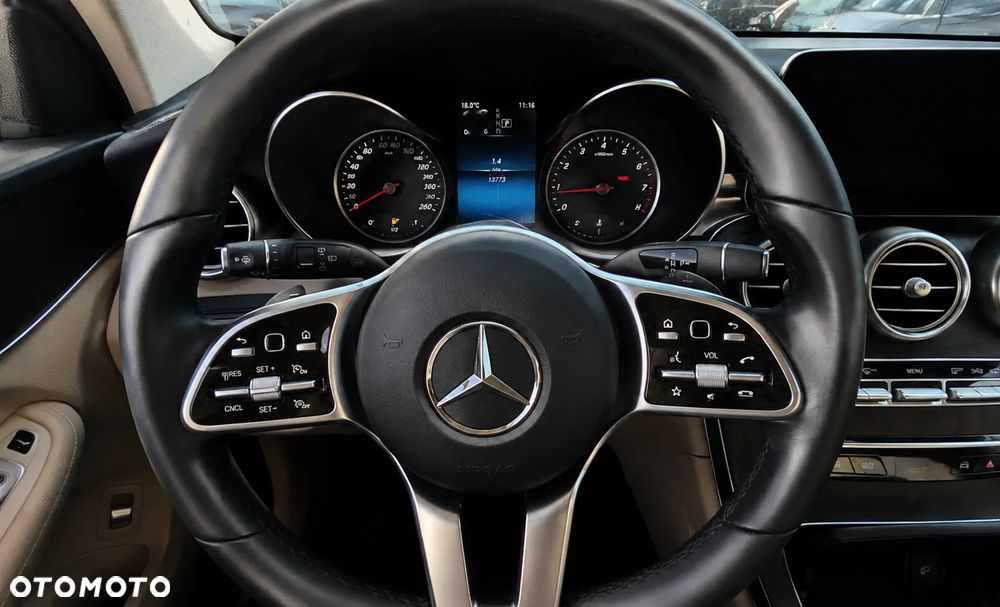 Mercedes-Benz GLC 300 4-Matic - 10